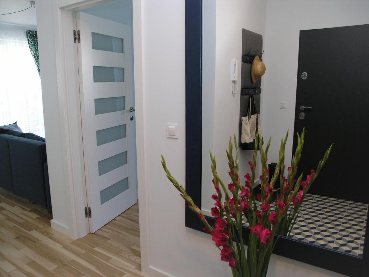 ורשה Apartament Metro Kowienska מראה חיצוני תמונה